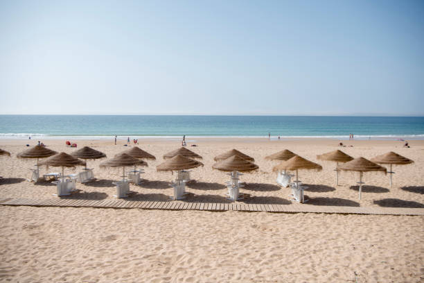 istock PORTUGAL ALGARVE LIGHT BEACH 820557460