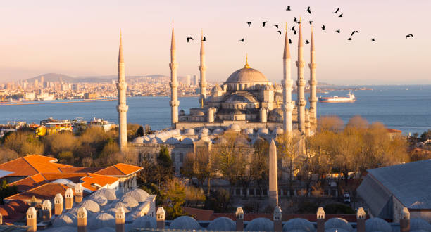 istock Sunset over The Blue Mosque, (Sultanahmet Camii), Istanbul, Turkey. 820660154