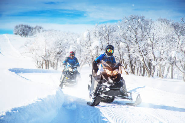 Divertimento in motoslitta - foto stock