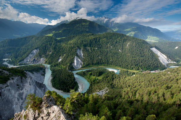 ruinaulta vista - graubunden canton fotos - fotografias e filmes do acervo