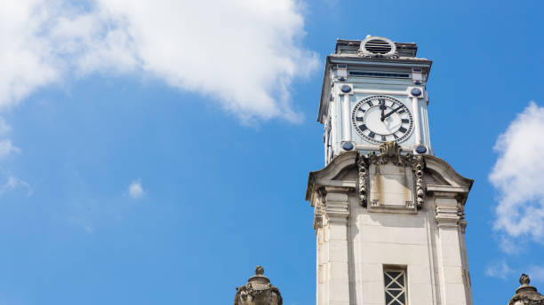 istock Royal Tunbridge Wells - railway station 820773406