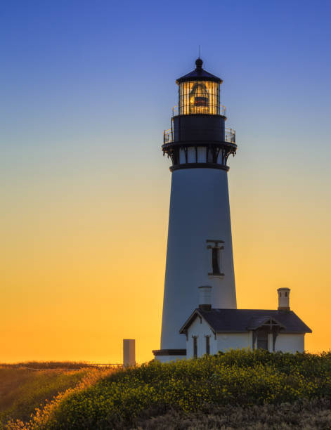 istock Yaquina Head Lighthouse at Sunset, Oregon, USA 820821362