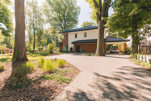 istock Holiday villa on sunny day 820866644