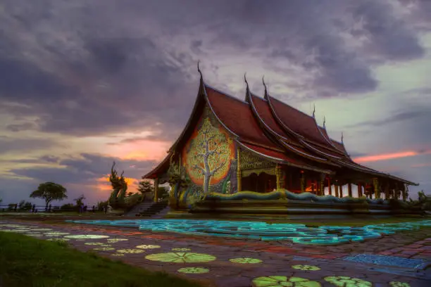 Photo of Amazing Temple Sirindhorn Wararam Phuproud