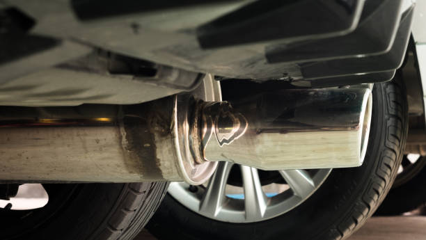 istock Exhaust pipe s-flow in automatic transmission car 821134258