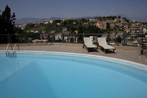 istock pool in the city 821261060