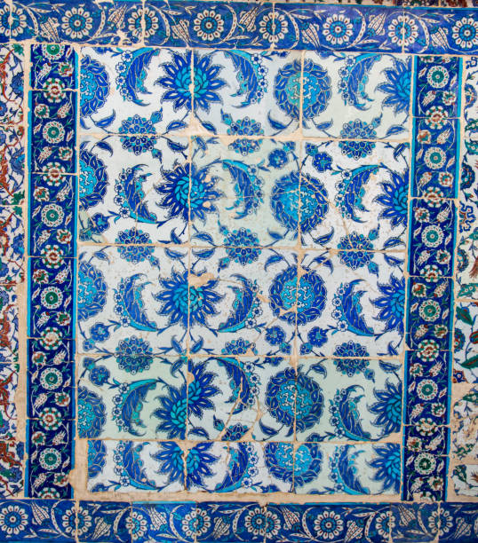 istock Ancient Ottoman time Handmade Turkish Tiles 821278760
