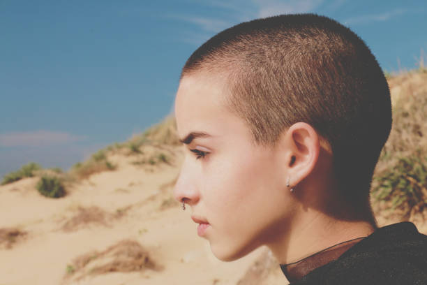 istock Girl in profile 821290492