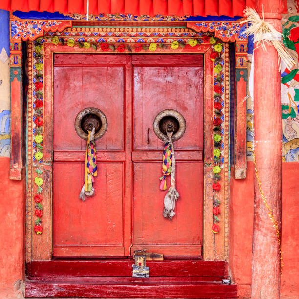 istock Traditional Tibetan doors 821322472