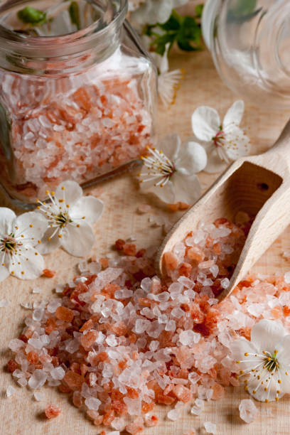 istock Pink Himalayan sea salt 821337094