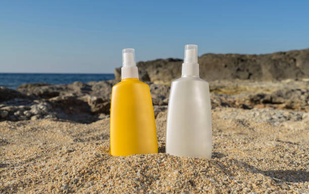 istock Summer skin care kit 821343388