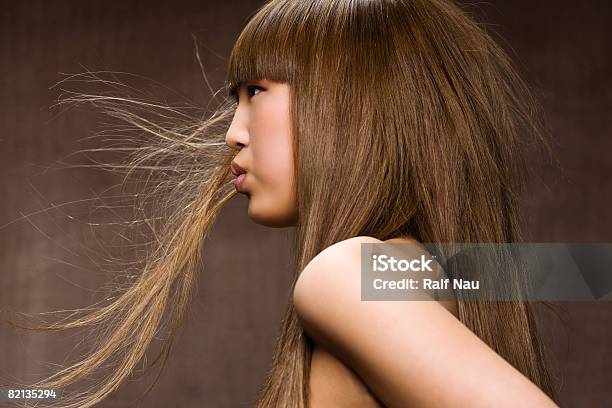 Schönheit Porträt Asiatische Frau Blasen Haare Stockfoto und mehr Bilder von Blasen - Blasen, Braun, Eine Frau allein