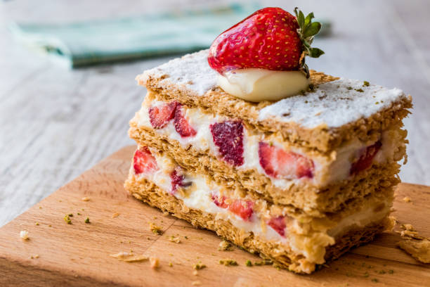 Fraisier: Bolo de Morango Francês Irresistível - receita deliciosa profissional - passo 1