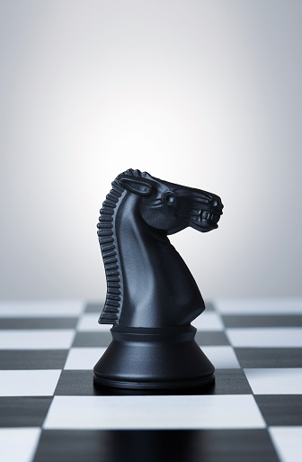 Black Knight Chess Piece Stock Photo - Download Image Now - Knight - Chess  Piece, Chess Board, Black Color - iStock