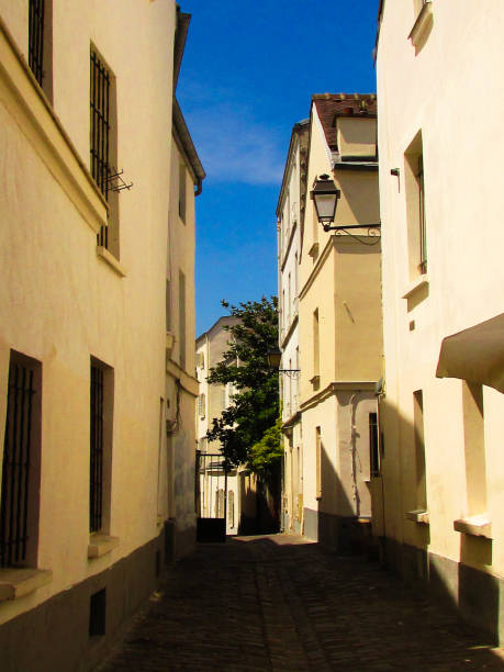 istock Photo shooting in Paris 821379836