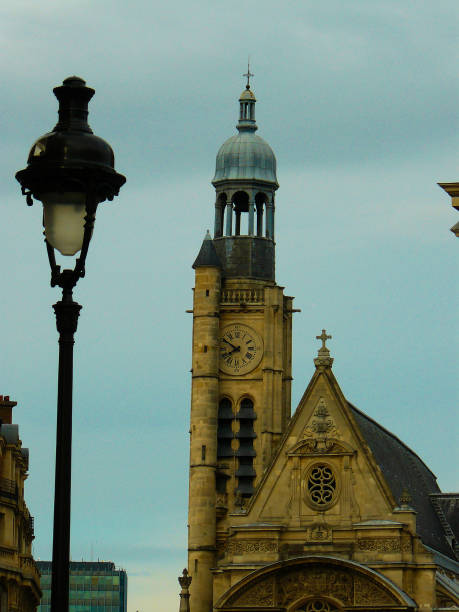 istock Photo shooting in Paris 821382450