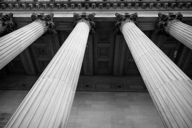 大理石の柱 - legal system column courthouse law ストックフォトと画像