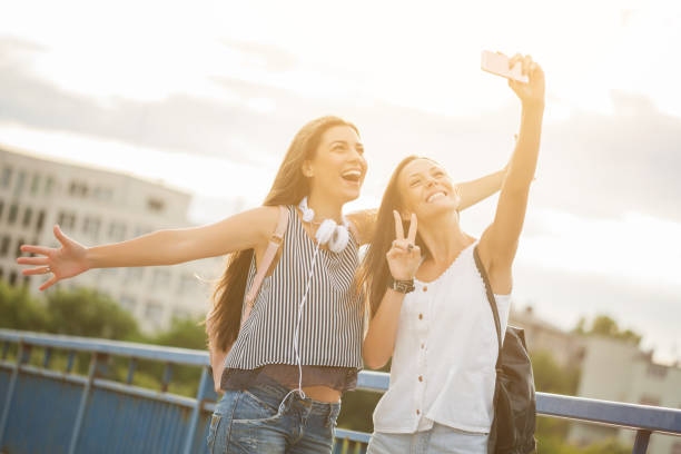 istock Two women in the city 821482294