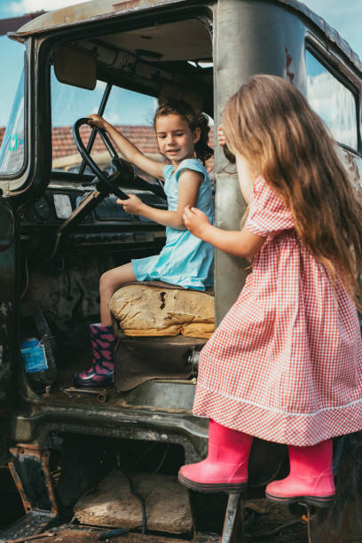 istock Kids playing in a truck 821494572