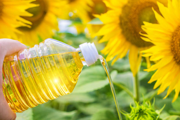 istock Poured sunflower oil . 821616712