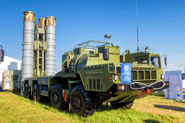 l’antiaérien russe s-400 triumf système d’armes - zhukovsky photos et images de collection