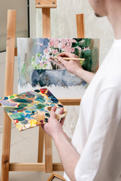 istock Still-life painting is drawing by artist 821662012