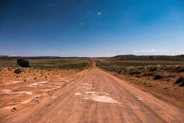 istock Road leading to Inscription House 821672666