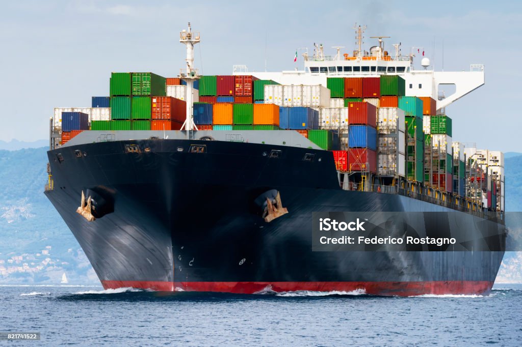 International Container Cargo ship International Container Cargo ship, Freight Transportation fit shipping concept Container Ship Stock Photo
