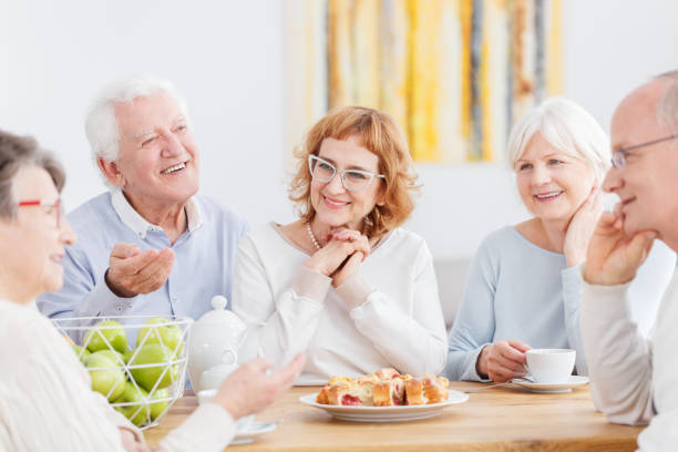 istock Friendly meeting in home 821807370