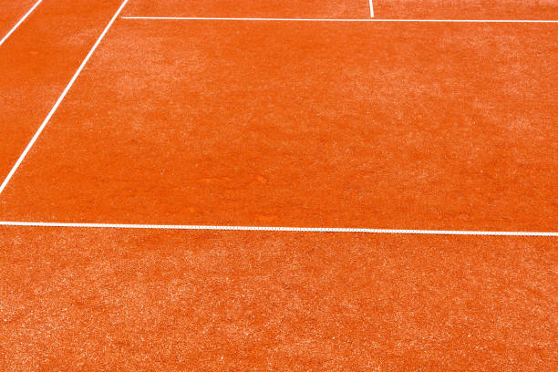 istock Empty clay tennis court 821815492