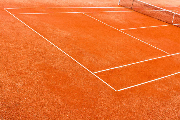 istock Empty clay tennis court 821833062