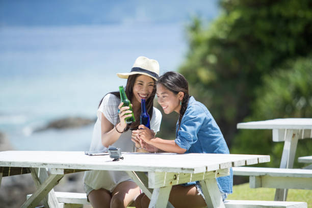 istock Girls are gathering at the table 821875996