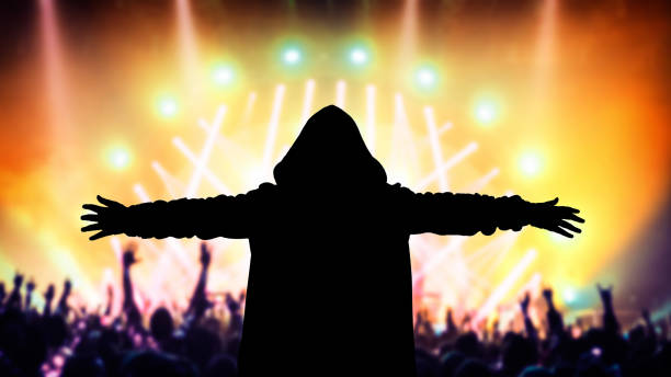 istock Silhouette of a dj on the party 821884480