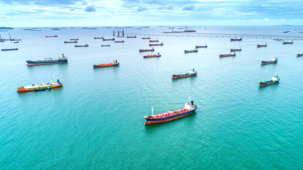oil tanker, gas tanker in the high sea. - oil tanker tanker oil sea imagens e fotografias de stock