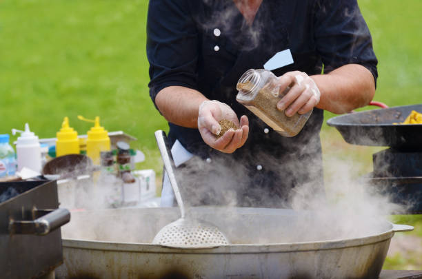 istock Preparing a delicious porridge. 821966914