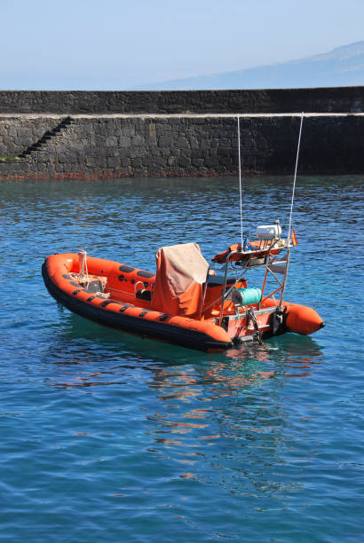 barco de resgate - marine safety equipment audio - fotografias e filmes do acervo