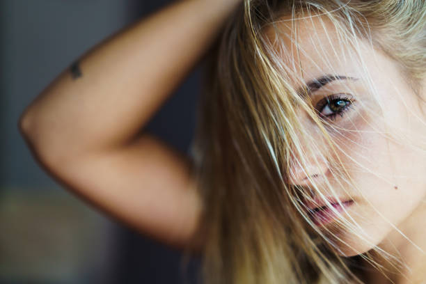 istock Gorgeous young model in close-up 822086982