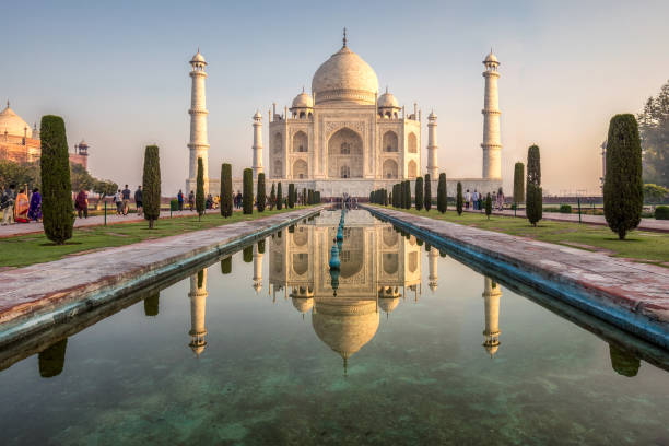 istock Amazing Taj Mahal 822165214