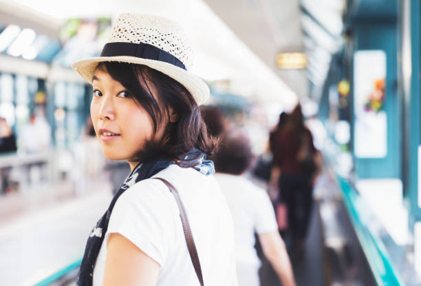 istock Japanese woman turning around 822281900