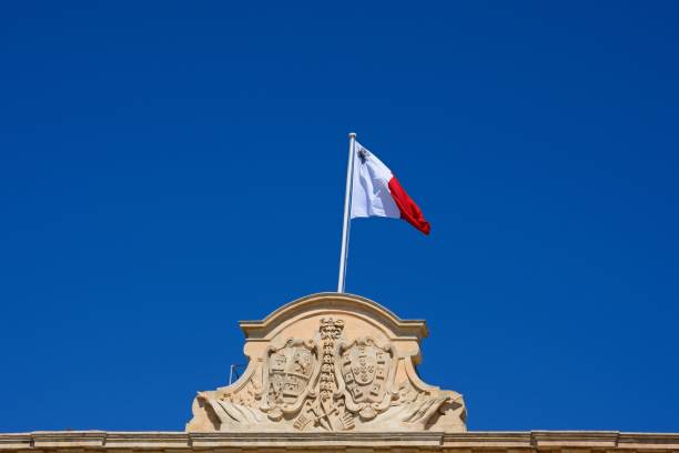 istock Flag and coat of arms, Valletta. 822338220