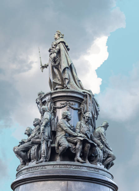 monumento a catarina a grande, são petersburgo, rússia - catherine i - fotografias e filmes do acervo