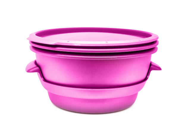istock Purple set of plastic cooking containers isolated 822563524