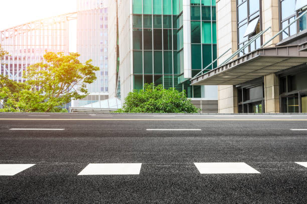 istock empty asphalt road and modern buildings in shanghai 822586930