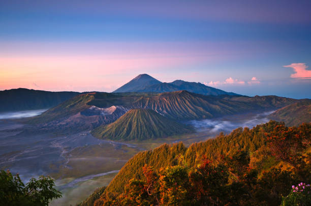 istock Sunrise over Mount Bromo Tengger Semeru National Park 822593684