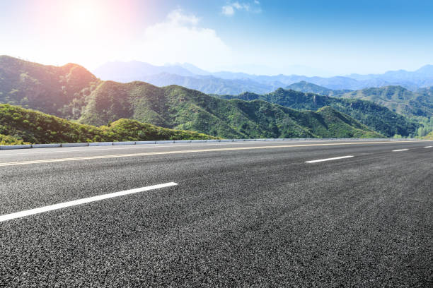 istock Asphalt road in the mountains 822615560