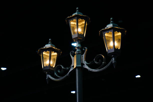 istock Vintage Street Lamp 822657660