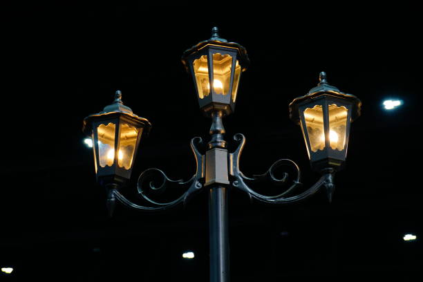 istock Vintage Street Lamp 822657898