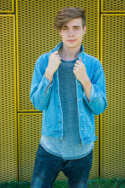 istock Teenage boy model 822697312
