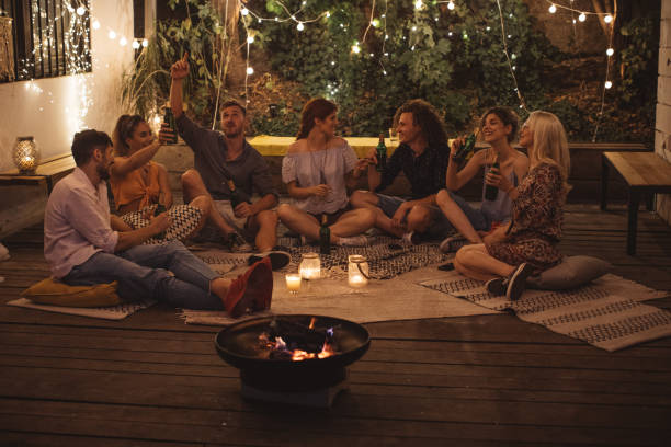 istock Enjoying good company and beer 822699882