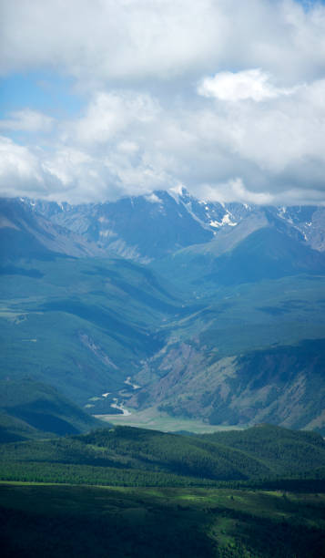 istock Altai mountains landscape from high altitude viewpoint. Aktru ridge 822734022